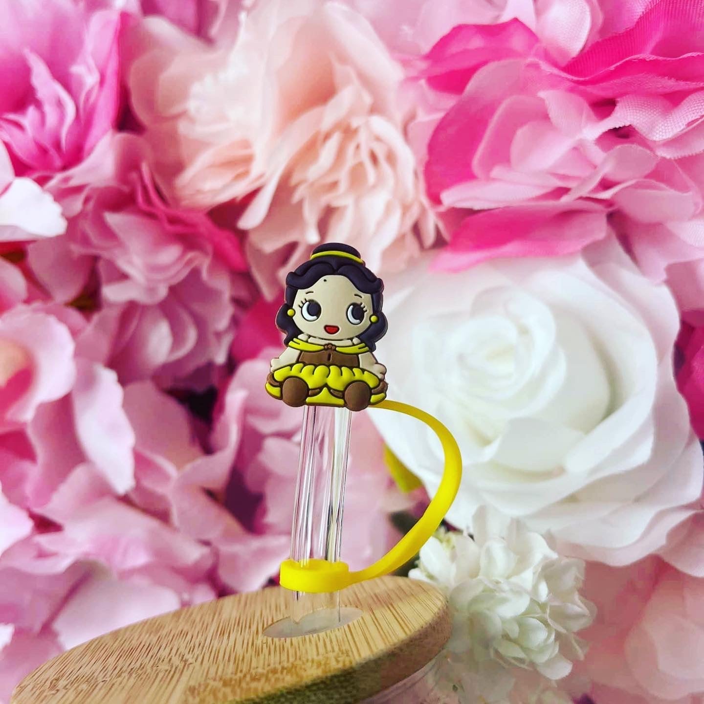 Yellow princess straw topper